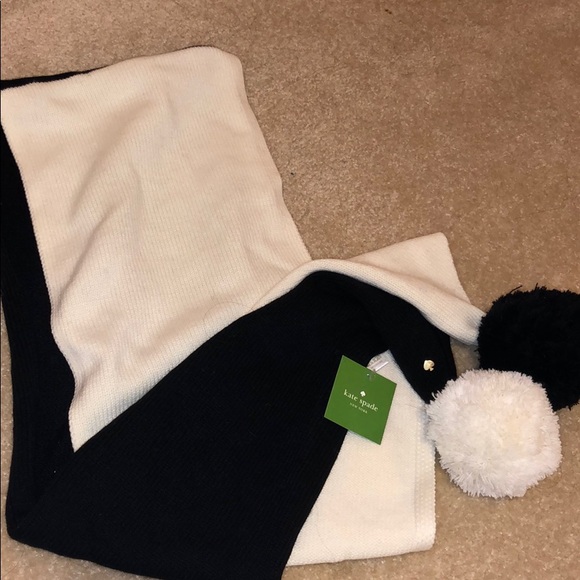 kate spade Accessories - Brand New Kate Spade Scarf